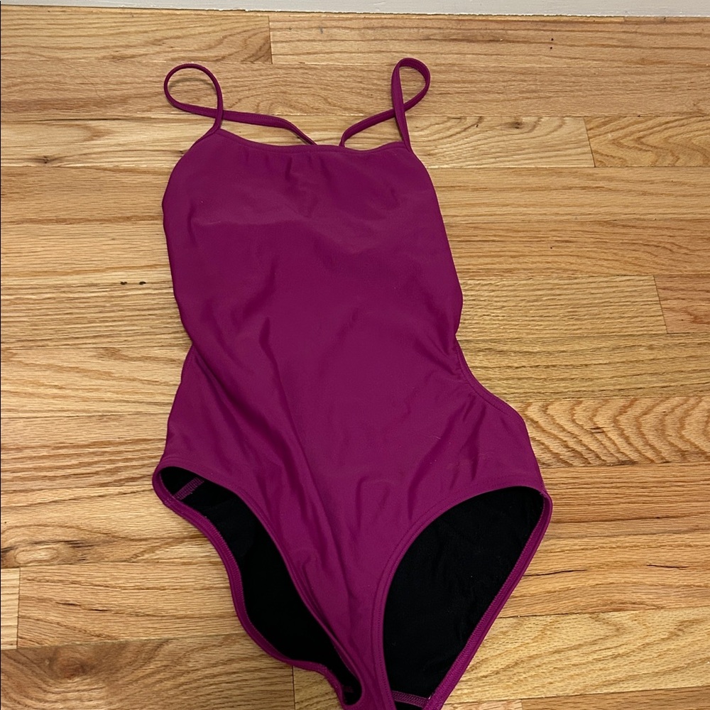Elegant Magenta One-Piece Swimsuit Sporti